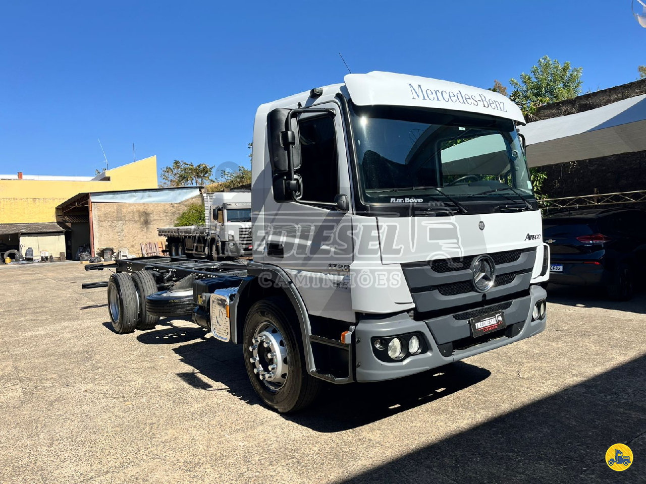 CAMINHAO MERCEDES-BENZ MB 1729 Chassis Toco 4x2 Trediesel Caminhões ANDRADAS MINAS GERAIS MG
